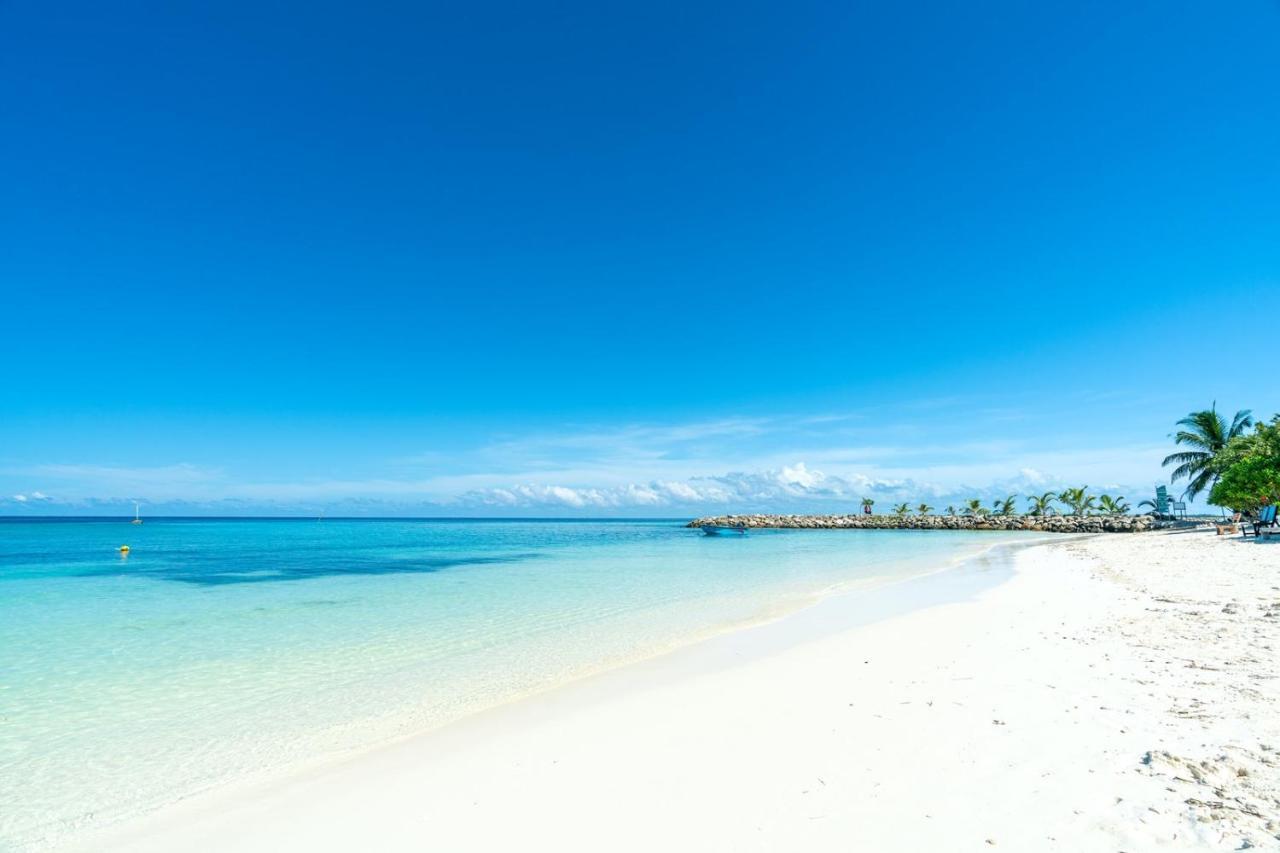Paradise Retreat, Maafushi Bagian luar foto